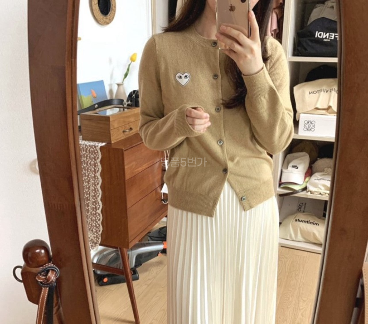꼼데가르송 화이트 하트 니트 라운드 가디건 그레이 상품 이미지 5